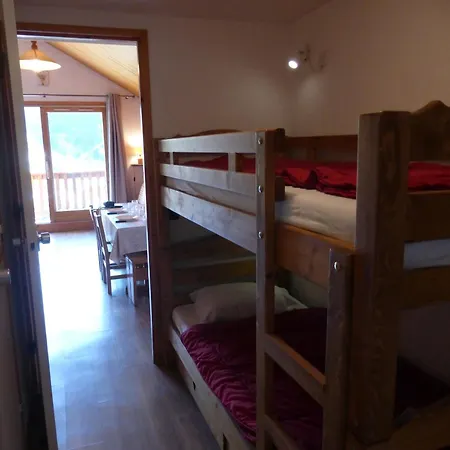 Au Coeur De Meribel, 4 Pers., Balcon Sud, Proche Pistes Et Commerces - Fr-1-411-693